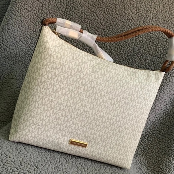 Michael Kors shoulder bag NWT - Picture 2 of 10